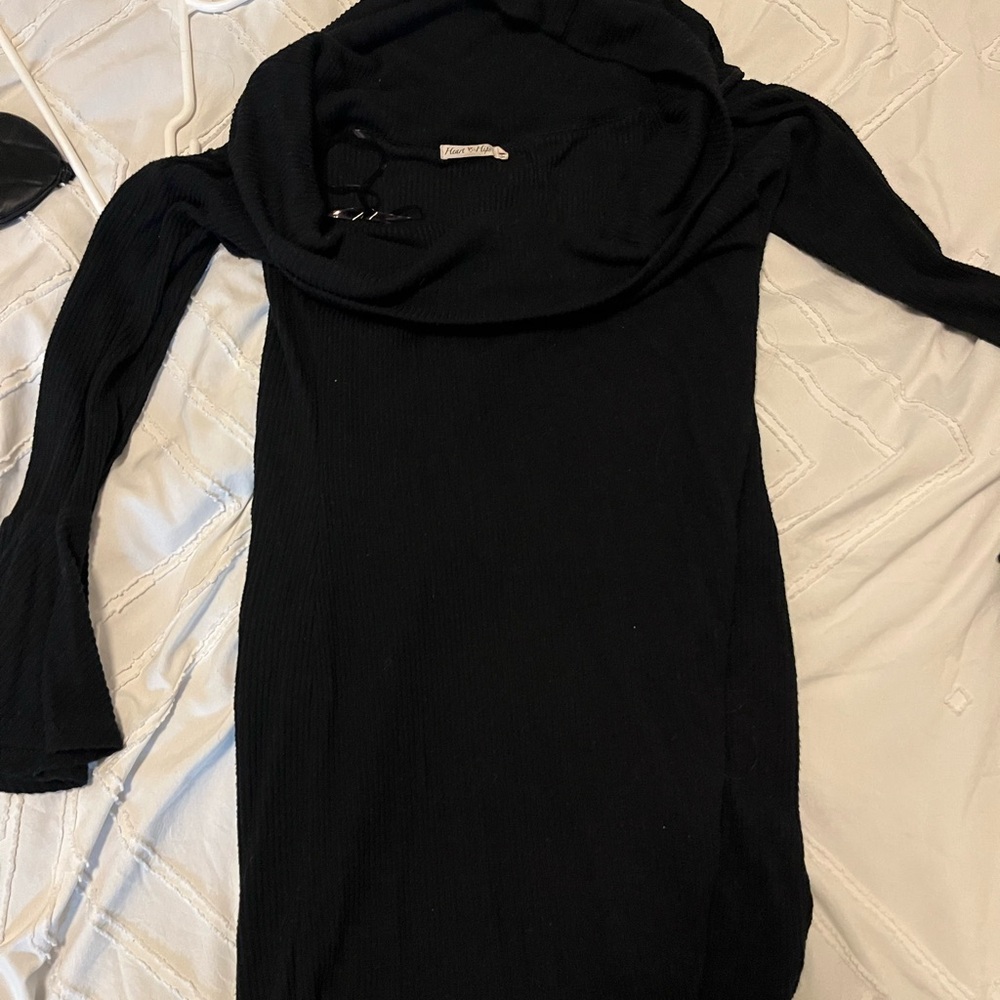 Mendocino Black Long Sleeve Dress